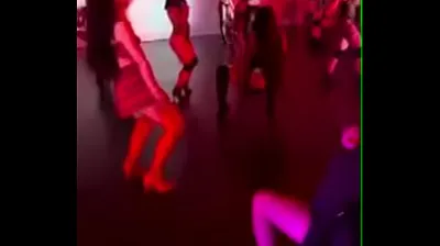 VLXX