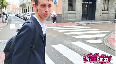 VLXX