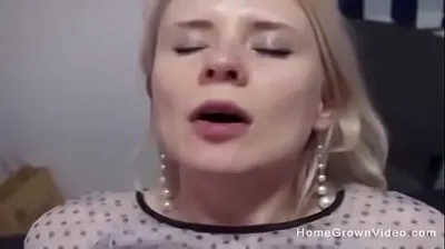 VLXX