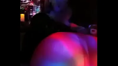 VLXX