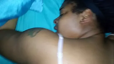 VLXX