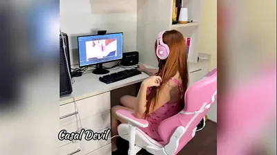 VLXX