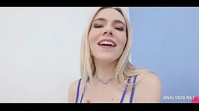 VLXX