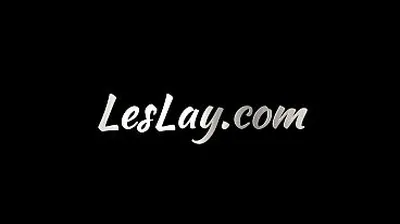 VLXX
