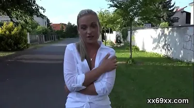 VLXX