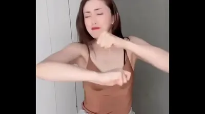 VLXX