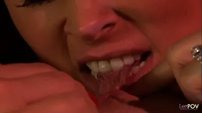 VLXX
