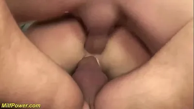 VLXX